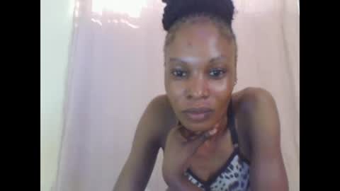ESTHER online show from January 17, 12:52 pm