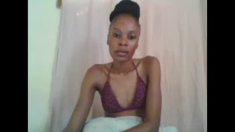 ESTHER online show from January 31, 12:40 pm