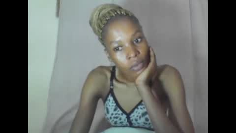 ESTHER online show from February 8, 12:38 am