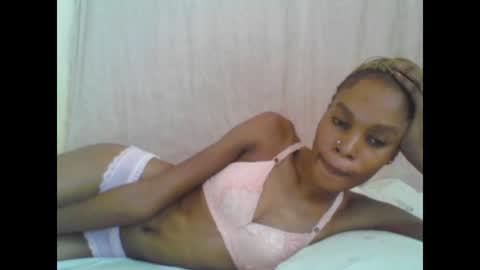 ESTHER online show from February 18, 6:59 am
