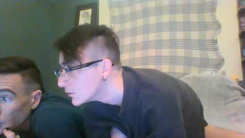 Snapshot of sweetpetite_nb chatting on November 27, 4:14 am sweetpetite_nb online show from November 27, 4:14 am