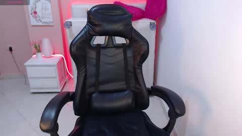 sweetpiaa online show from October 20, 6:36 am