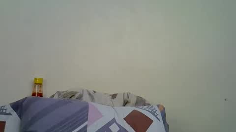 Snapshot of sweetrall chatting on May 24, 10:04 pm Lilly online show from May 24, 10:04 pm