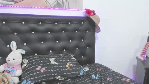 Snapshot of sweetsamy39715 chatting on January 10, 1:09 pm sweetsamy39715 online show from January 10, 1:09 pm