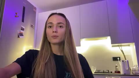 Snapshot of sweetsatalana chatting on January 9, 10:00 pm sweetsatalana online show from January 9, 10:00 pm