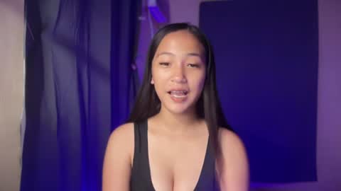 Snapshot of sweetsexy_miaax chatting on June 24, 1:15 am Miaa online show from June 24, 1:15 am