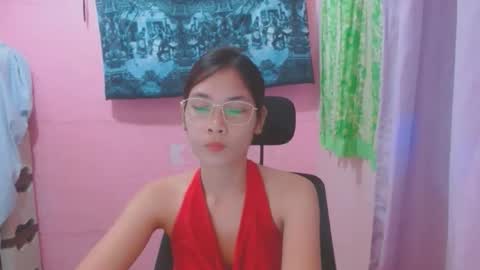 Mia online show from May 26, 12:34 pm