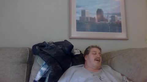 Snapshot of sweetsforu326 chatting on October 29, 8:10 pm sweetbrowneyes623 online show from October 29, 8:10 pm