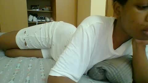 sweetshilah online show from October 15, 3:17 am