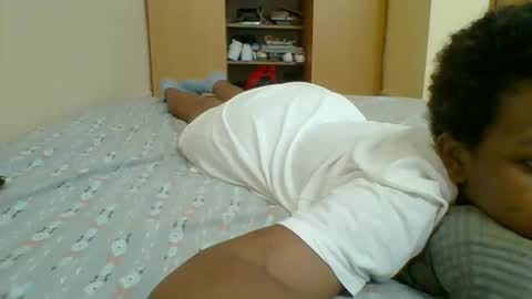 sweetshilah online show from October 19, 3:51 am