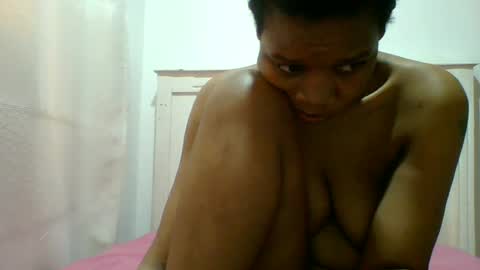 Snapshot of sweetshilah chatting on July 5, 4:19 am sweetshilah online show from July 5, 4:19 am