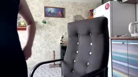 Snapshot of sweetshy99 chatting on March 27, 11:10 am Sweet Shy online show from March 27, 11:10 am