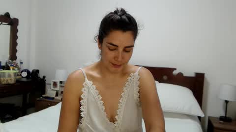 Dianis online show from September 17, 8:32 pm