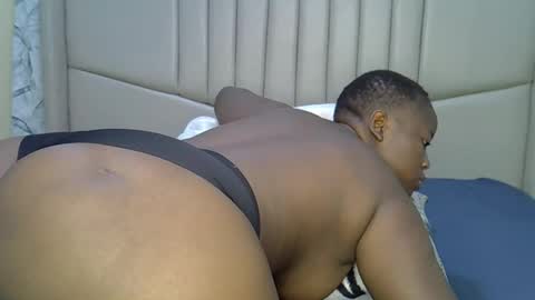 sweetsoul2 online show from February 9, 3:32 am