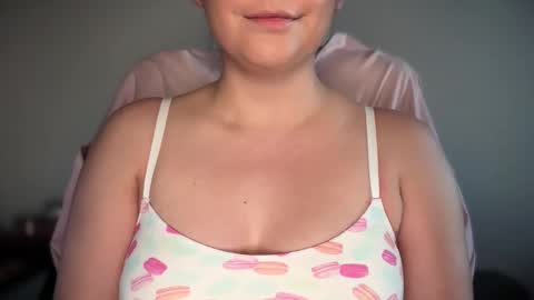 sweetssmashed online show from February 20, 12:51 am