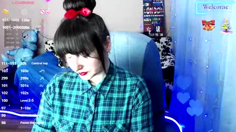 Snapshot of sweetsunnymila chatting on February 4, 10:43 am HelloI amShy Charming Mila-Nice to meet you and Welcome I am not a nude model Sometimes a smile is all that we need online show from February 4, 10:43 am