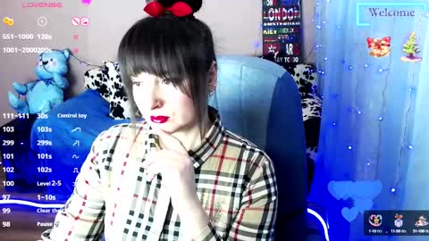Snapshot of sweetsunnymila chatting on February 6, 10:59 am HelloI amShy Charming Mila-Nice to meet you and Welcome I am not a nude model Sometimes a smile is all that we need online show from February 6, 10:59 am