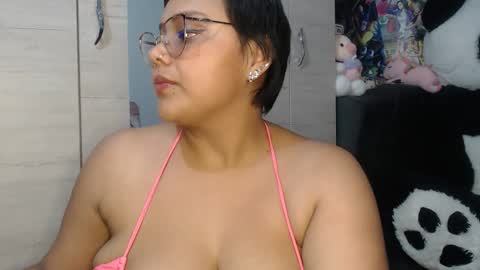 sweett_candy1 online show from January 9, 2:36 am
