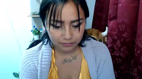 sweett_candy1 online show from August 3, 4:11 am