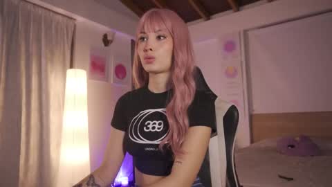 Cat independent model  online show from February 23, 4:21 am