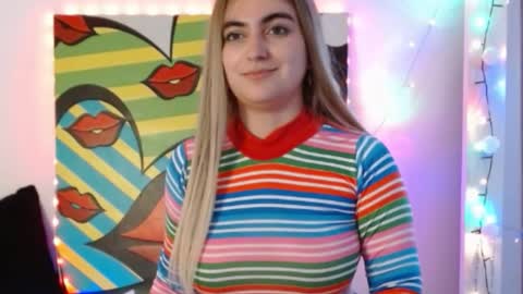 IG  valeen mo Vale   My schedule  Monday to Friday900 am - 300 pm  online show from December 5, 6:11 pm