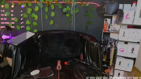 Molly -  INDEPENDENT MODEL online show from September 21, 9:16 pm