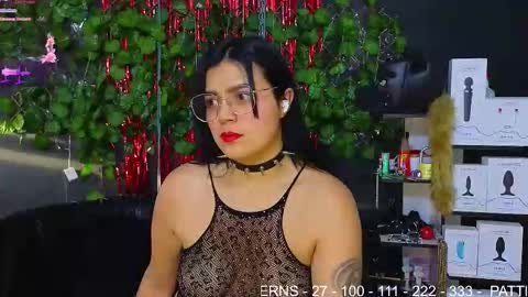 Molly -  INDEPENDENT MODEL online show from February 20, 10:32 pm