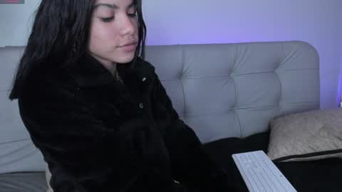    online show from December 16, 7:32 pm