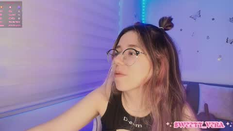 Snapshot of sweettvera_ chatting on November 29, 12:41 pm Veronica Independent Model online show from November 29, 12:41 pm