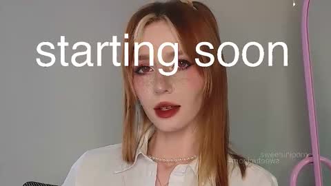 Snapshot of sweetuniporn chatting on October 30, 8:27 am Elis a little vacation Ill be here Saturday my schedules in bio online show from October 30, 8:27 am