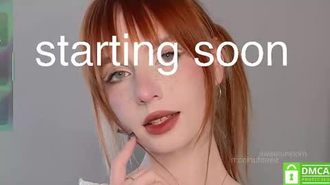 Snapshot of sweetuniporn chatting on November 24, 10:04 am Elis a little vacation Ill be here Saturday my schedules in bio online show from November 24, 10:04 am