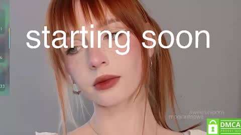 Snapshot of sweetuniporn chatting on November 28, 6:27 am Elis a little vacation Ill be here Saturday my schedules in bio online show from November 28, 6:27 am