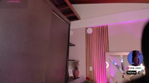 sweetviolet___ online show from April 1, 12:28 pm