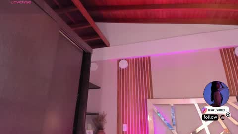 sweetviolet___ online show from May 28, 12:02 pm