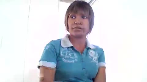 Snapshot of sweetwhisper4u chatting on July 15, 5:45 am katie online show from July 15, 5:45 am