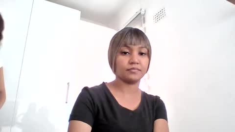 Snapshot of sweetwhisper4u chatting on July 16, 5:46 am katie online show from July 16, 5:46 am