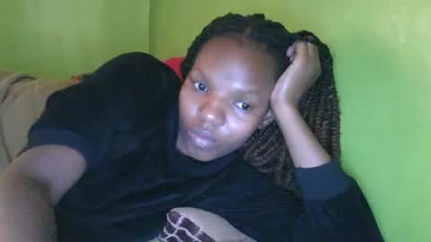 Snapshot of sweetwipe_africana14 chatting on March 6, 9:28 am Essy online show from March 6, 9:28 am