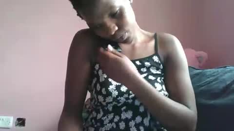 Snapshot of sweetwipe_africana14 chatting on March 12, 9:48 am Essy online show from March 12, 9:48 am