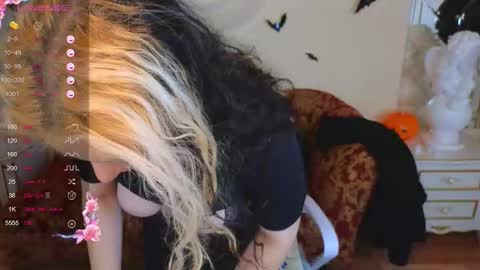 Hot Candy online show from October 17, 4:37 am