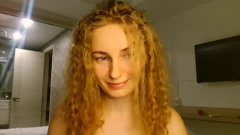 sweety_fruits online show from November 28, 3:47 pm