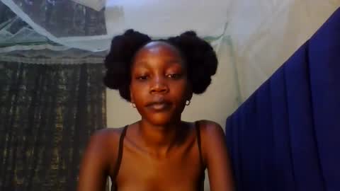 Vickky online show from May 6, 8:58 pm