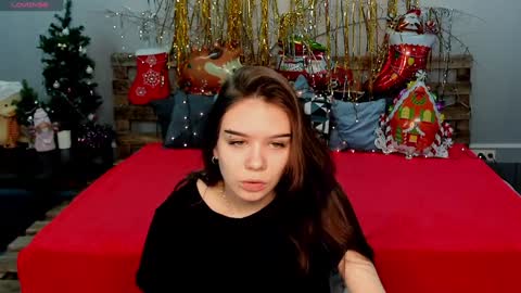 Snapshot of sweetydeviliya chatting on December 25, 8:51 am sweetydeviliya online show from December 25, 8:51 am