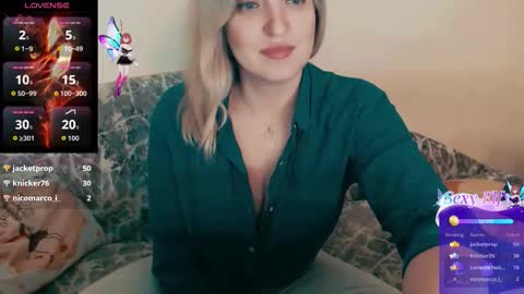 Snapshot of sweetyliza chatting on March 13, 2:51 am Liza online show from March 13, 2:51 am