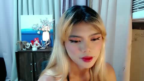 Megan online show from December 6, 4:36 am