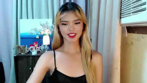 Megan online show from December 7, 8:11 am