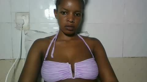 Snapshot of sweetz_candice chatting on November 9, 9:46 pm sweetz_candice online show from November 9, 9:46 pm