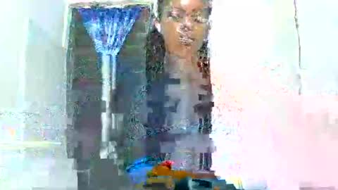 Snapshot of sweetz_candice chatting on January 13, 7:08 pm sweetz_candice online show from January 13, 7:08 pm