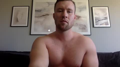 Snapshot of swekingxx chatting on February 17, 12:48 pm swekingxx online show from February 17, 12:48 pm