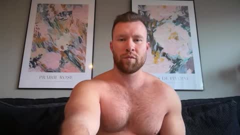 Snapshot of swekingxx chatting on February 27, 12:05 pm swekingxx online show from February 27, 12:05 pm