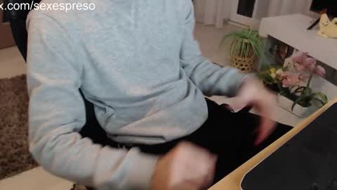 Snapshot of swetlittleboy4u chatting on October 7, 4:15 pm SwetLittleBoy4u online show from October 7, 4:15 pm